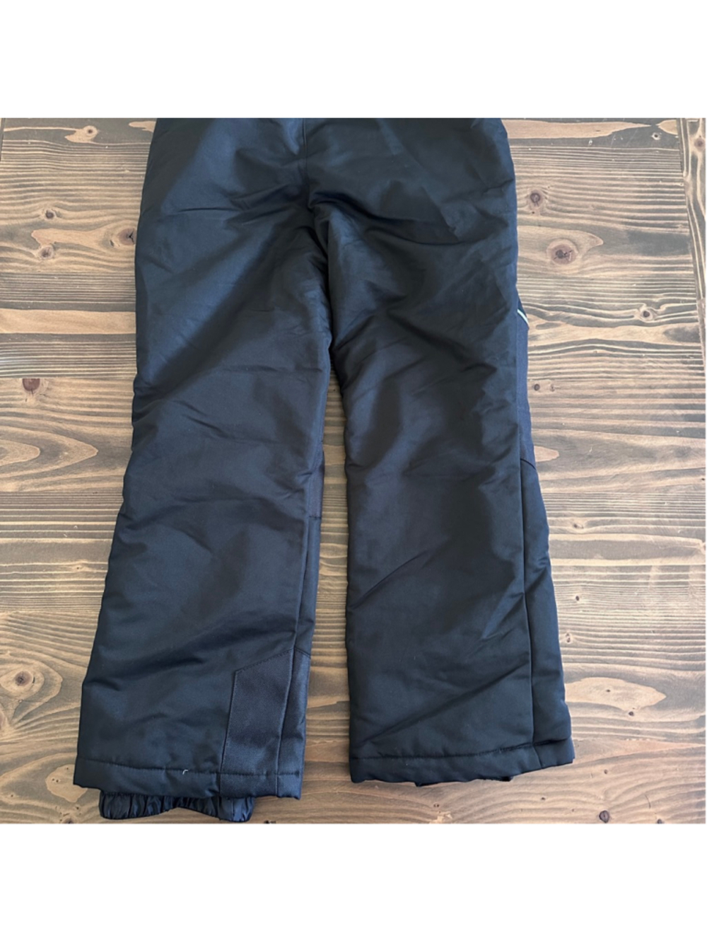 Boys Swisstech Snow Bibs Puffer Ski Pants Black Reflective Size M 8 - Picture 7 of 8